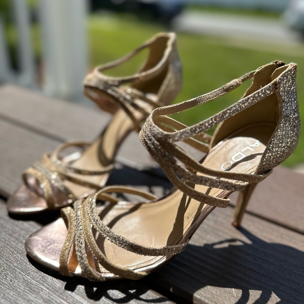 Aldo Gold Strappy Heels Sparkly Glitter Formal